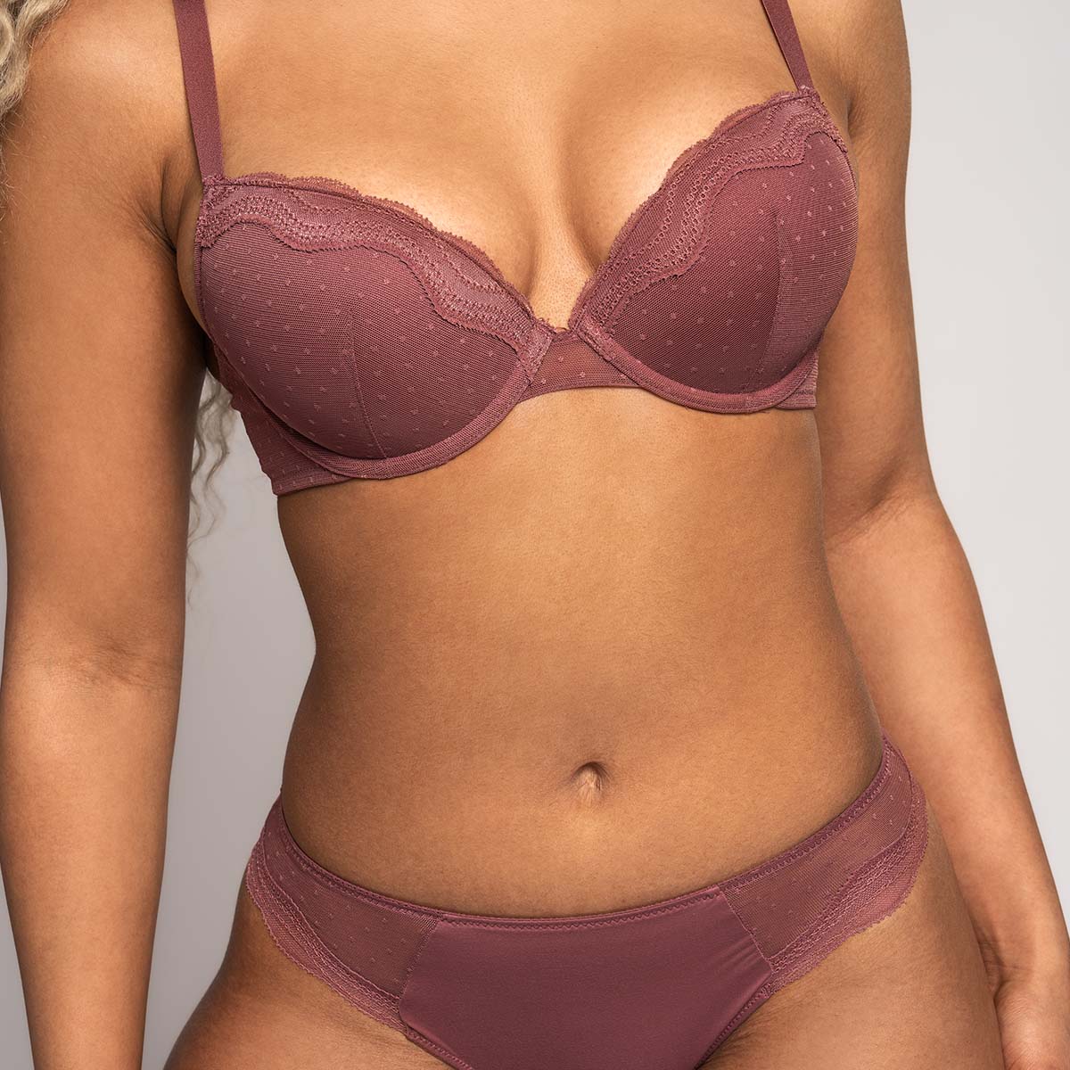 After Eden tai trusse, rød - 10.30.5000 - 011 - Berry