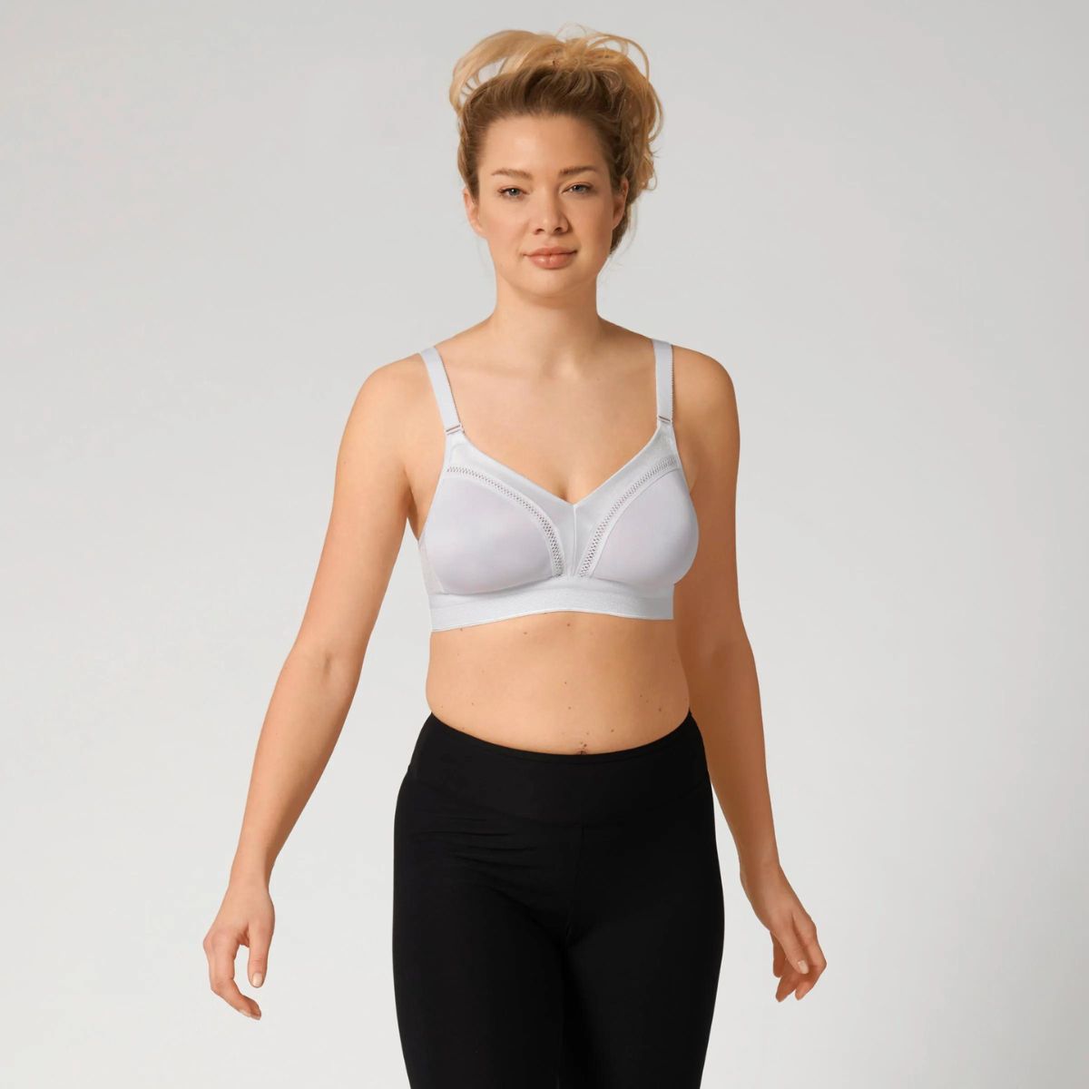 Triumph Triaction Workout N sports BH, hvid - 10006486 - 0003 - White