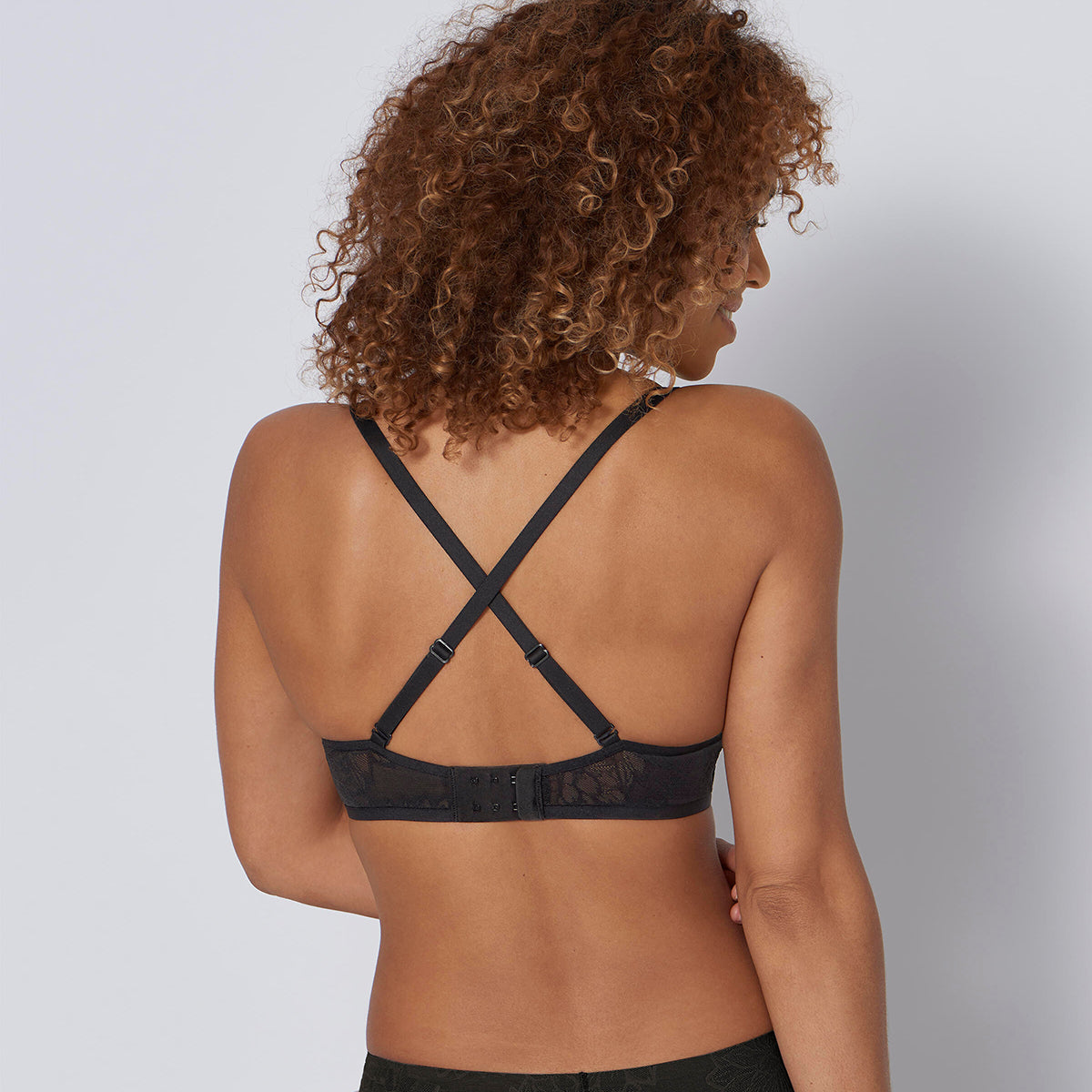 Triumph Fit Smart P01 BH uden bøjle, sort - 10205981 - 0004 - Black