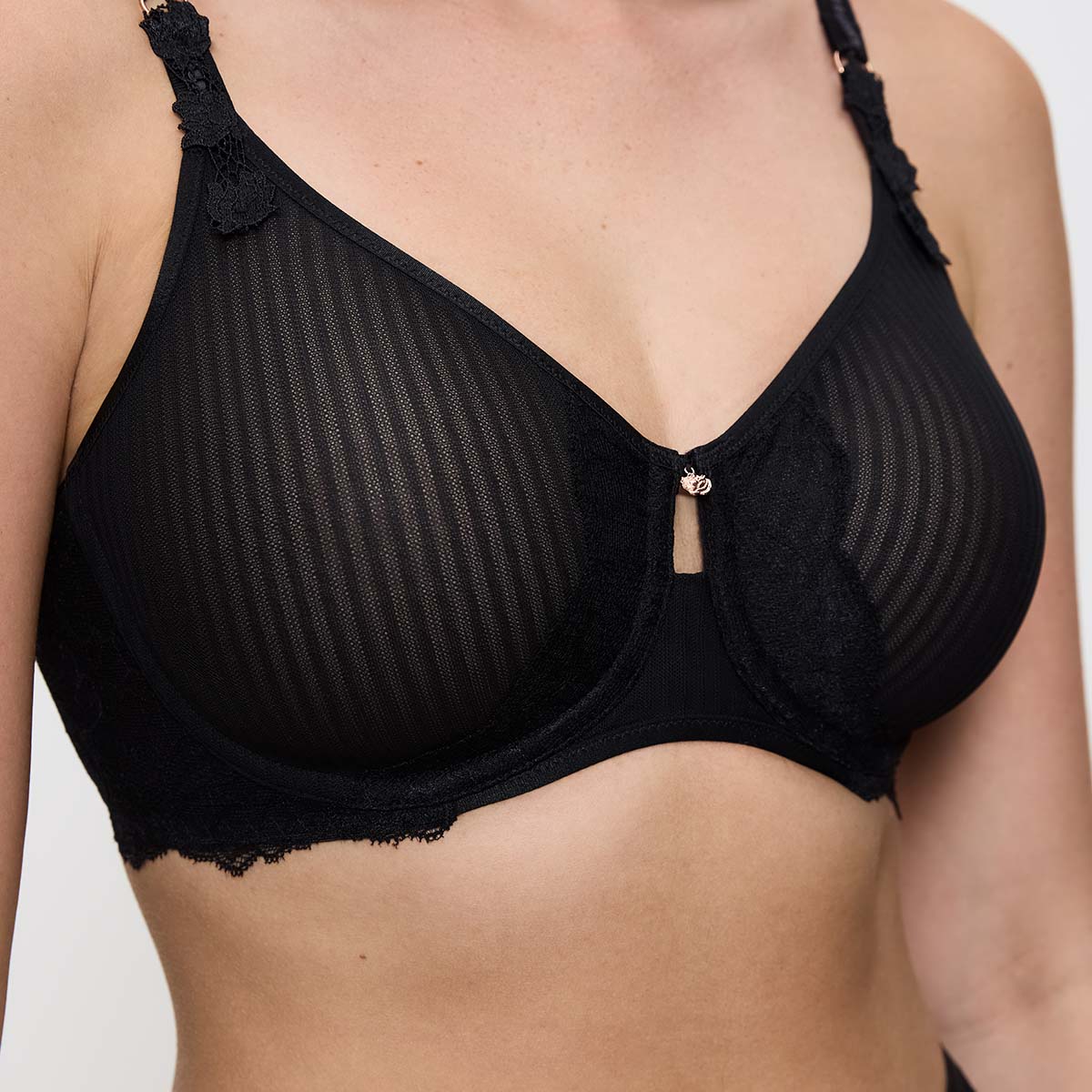 Triumph Peony Florale W01 BH med bøjle, sort - 10207994 - 0004 - Black