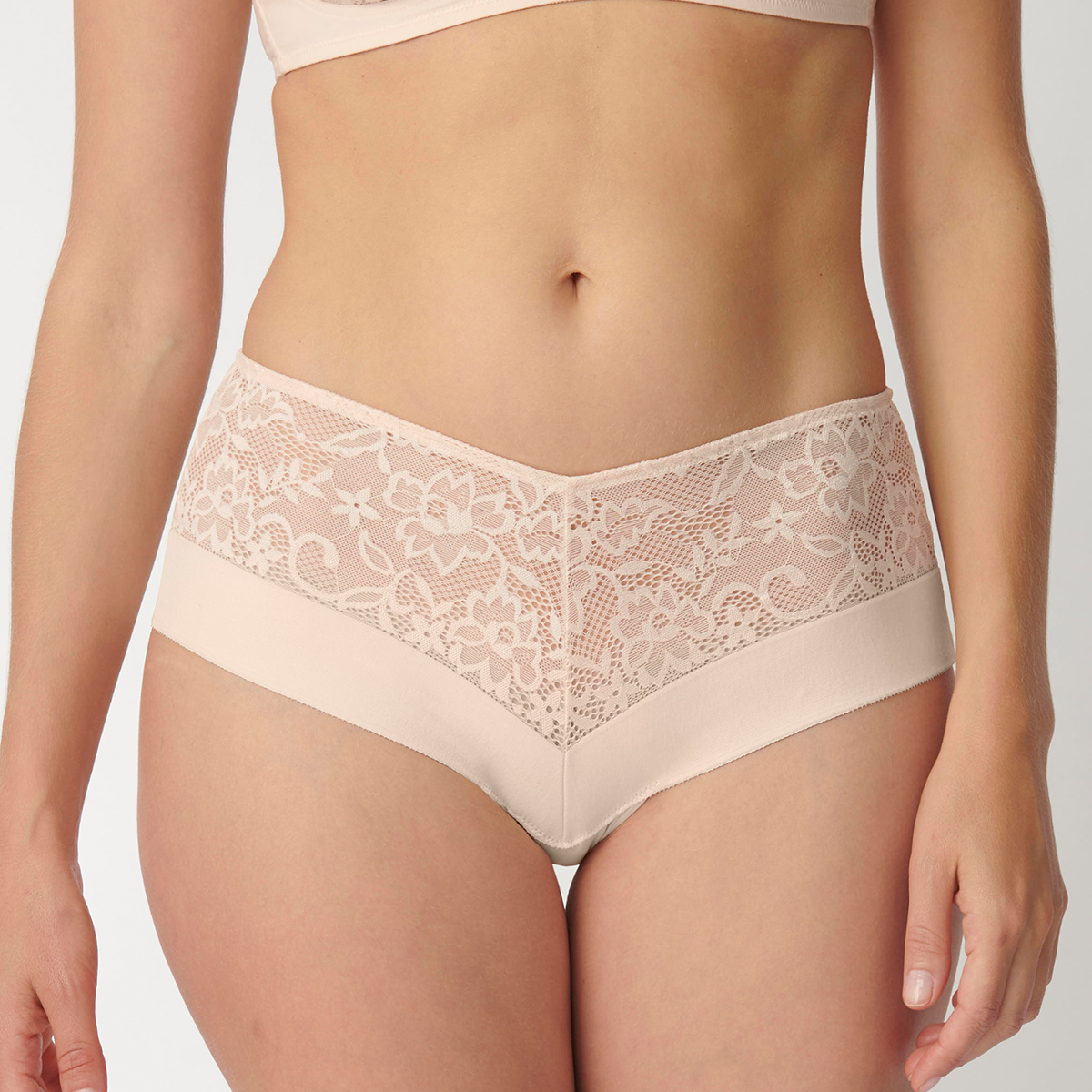 Triumph Vivid Spotlight maxi trusse, beige - 10210632 - 00DL - Cameo Beige