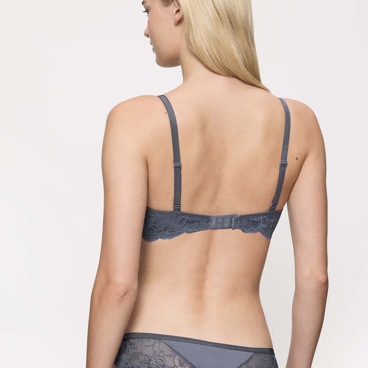 Triumph Amourette Charm T W02 BH med bøjle, blå - 10214458 - 00XX - Cloudy Blue
