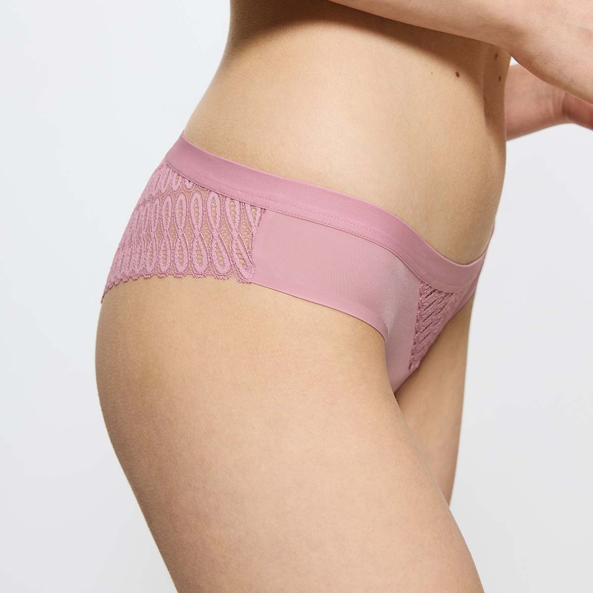 Triumph Aura Spotlight T brazilian trusse, lyserød - 10216453 - 7824 - Sunrose Pink