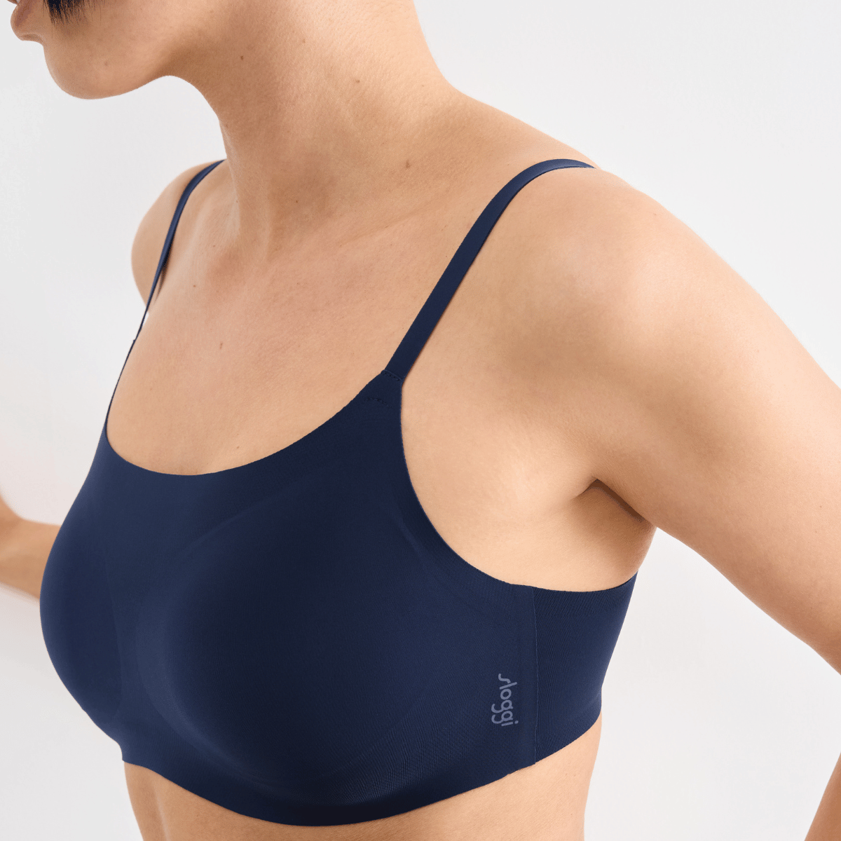 Sloggi Zero Feel 2.0 Ultra BH uden bøjle, blå - 10217766 - 2114 - Navy Blue