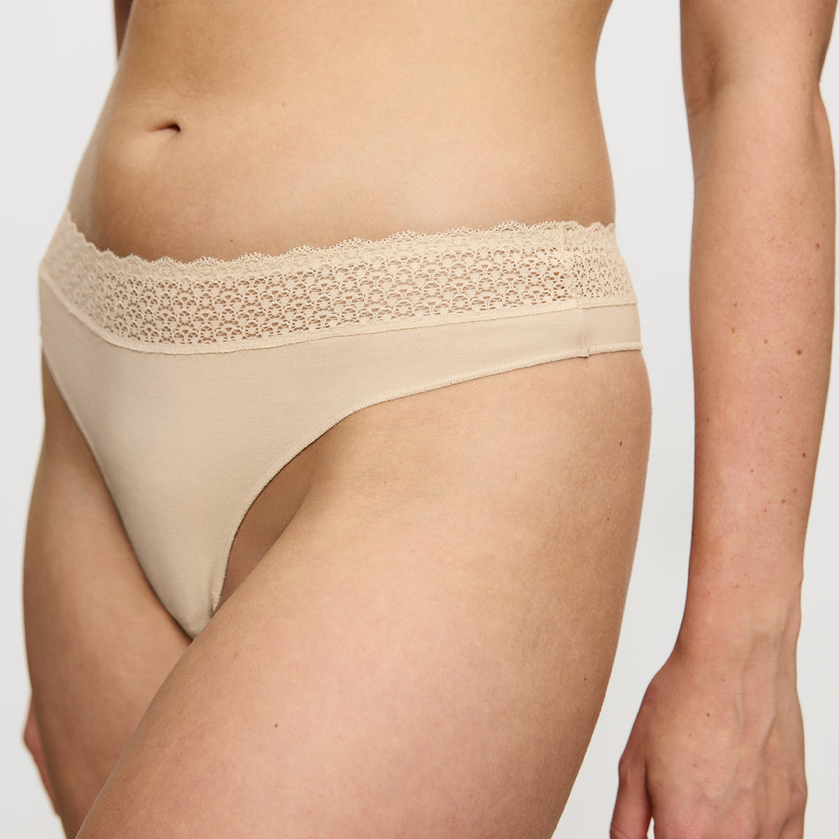 Triumph Feel Of Modal g-streng, creme - 10219764 - 6720 - Creamy Dream