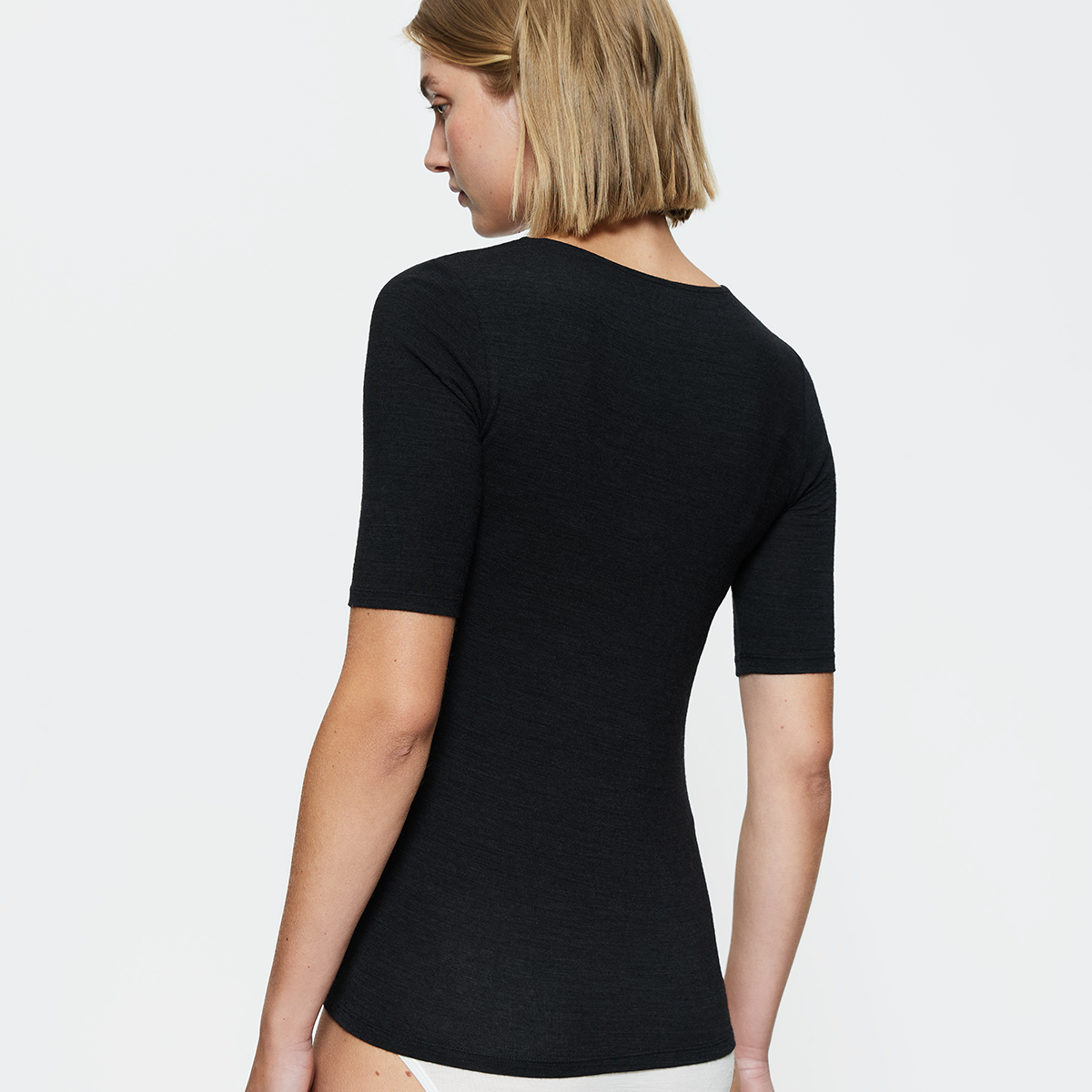 Triumph Beauty Layers top, sort - 10223161 - 0004 - Black