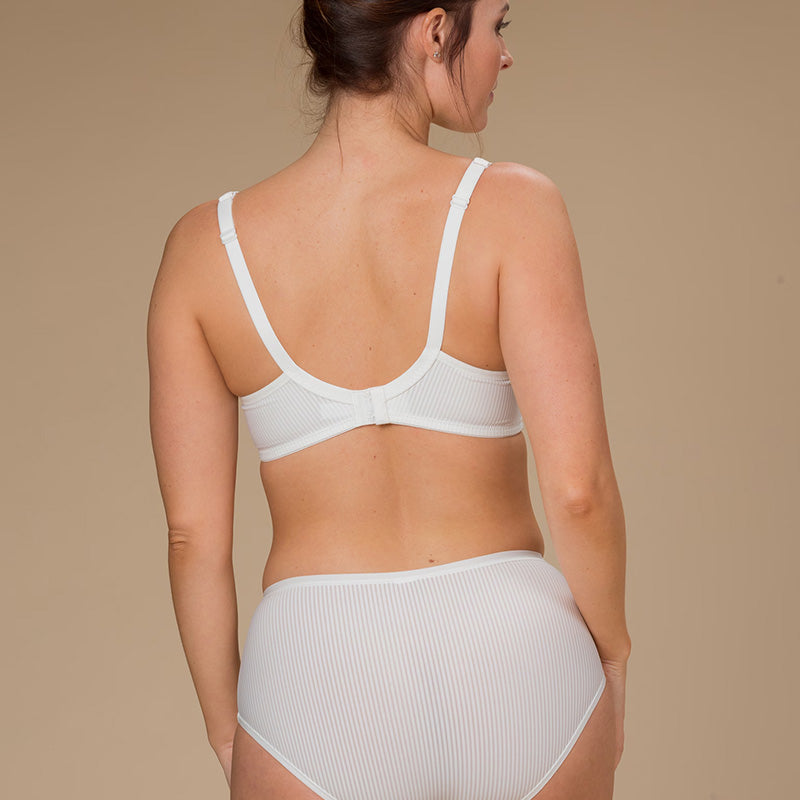 Trofé Sanna BH med bøjle, creme - 19400 - 1300 - Offwhite