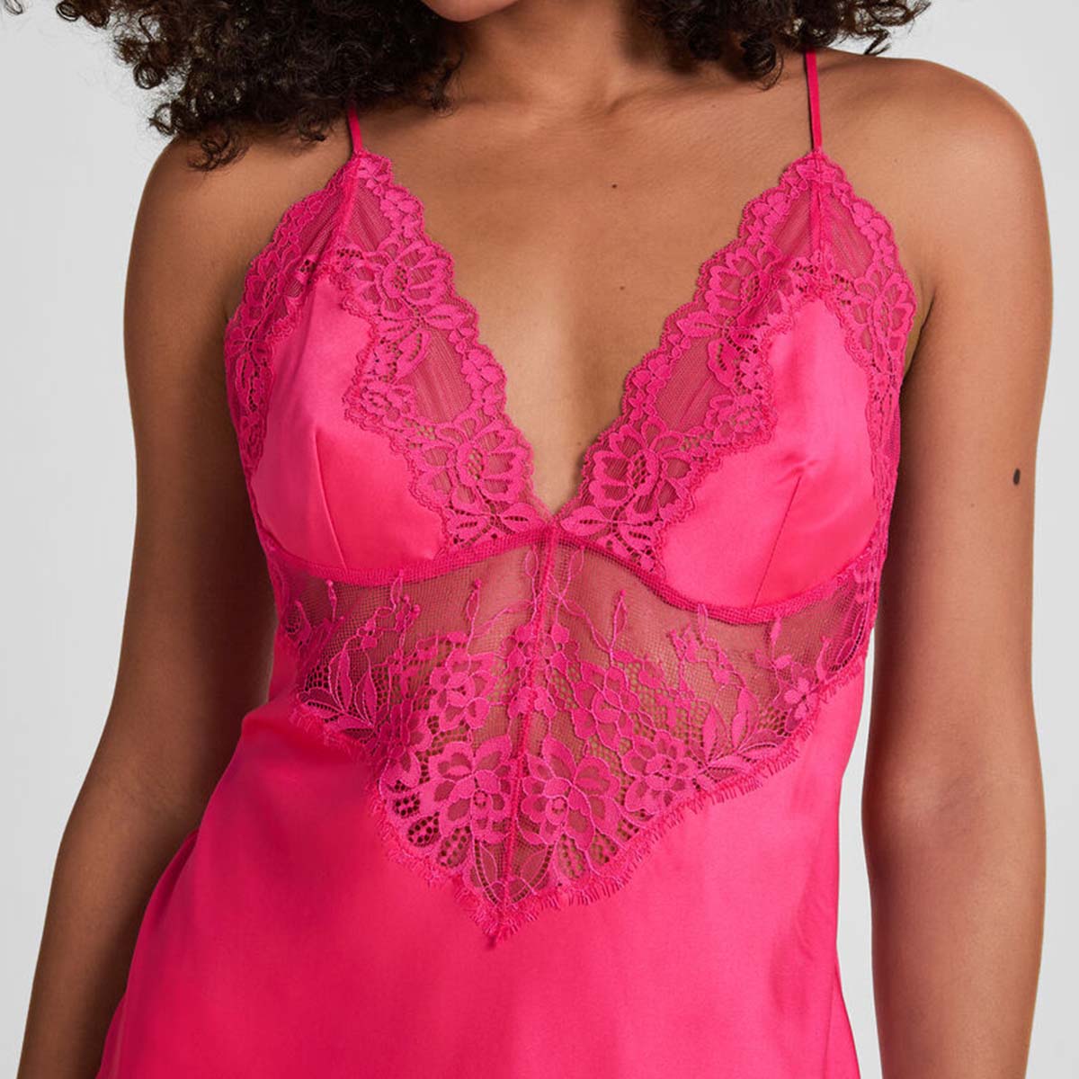 Hunkemöller Gabrielle natkjole, pink - 305248 - FESTIVAL FUCHSIA - Festival Fuchsia