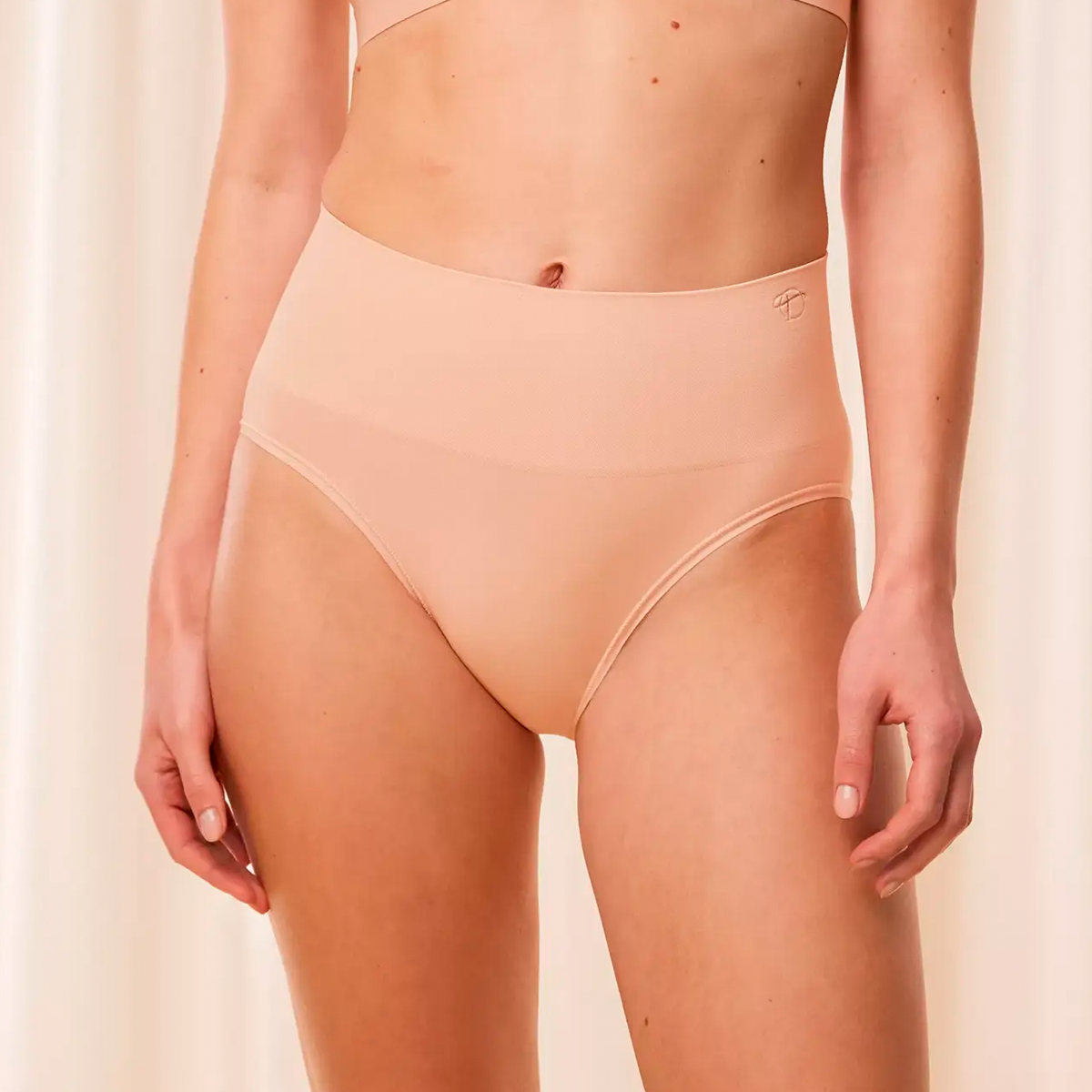 Triumph Soft Sculpt maxi trusse, beige - 10219736 - 00EP - Neutral Beige