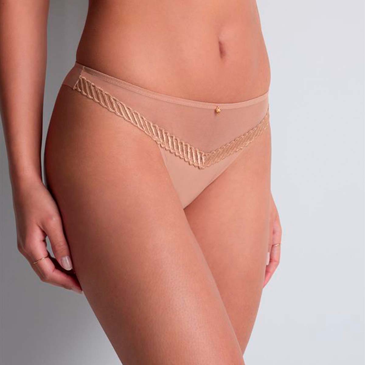 Aubade Sheer Emotion tanga trusse, beige - 4M26 - SANN - Sand