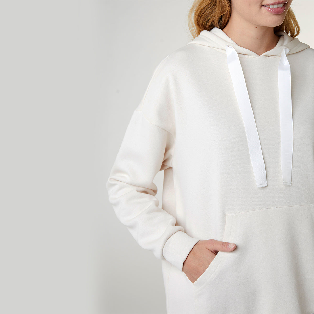 CCDK Alma Sweat kjole, beige - 66730 - 1023 - Crystal Gray