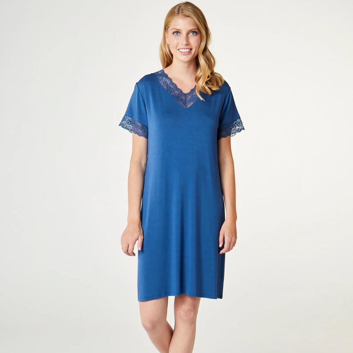 CCDK Karita natkjole, blå - 622706 - 4395 - Ensign Blue