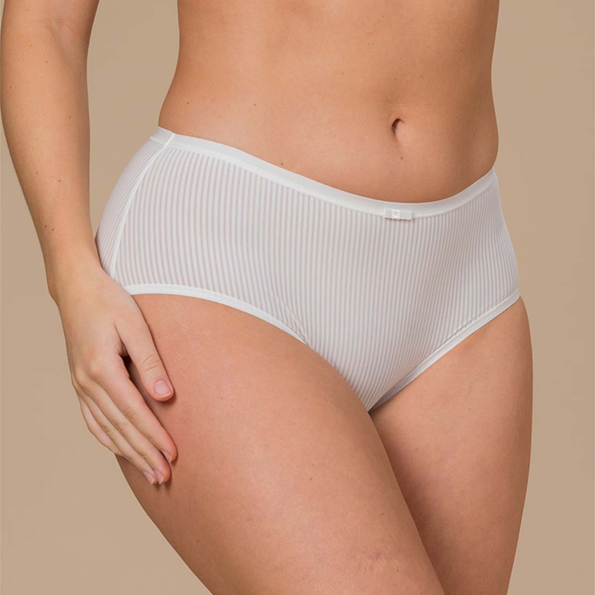 Trofé Sanna midi trusse, creme - 90194 - 1300 - Offwhite