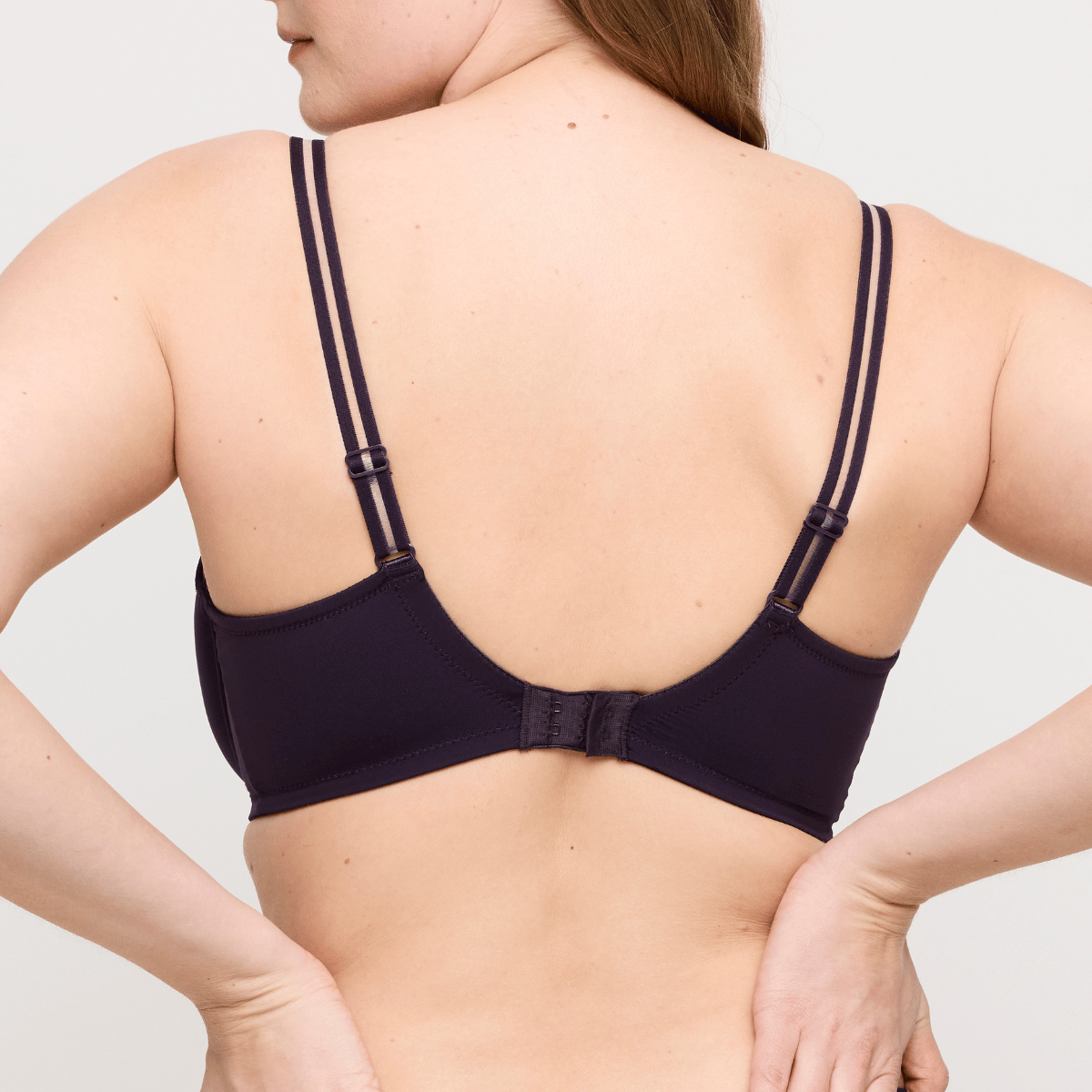 PrimaDonna Twist East End BH med bøjle, lilla - 0141930 - AME - Amethyst
