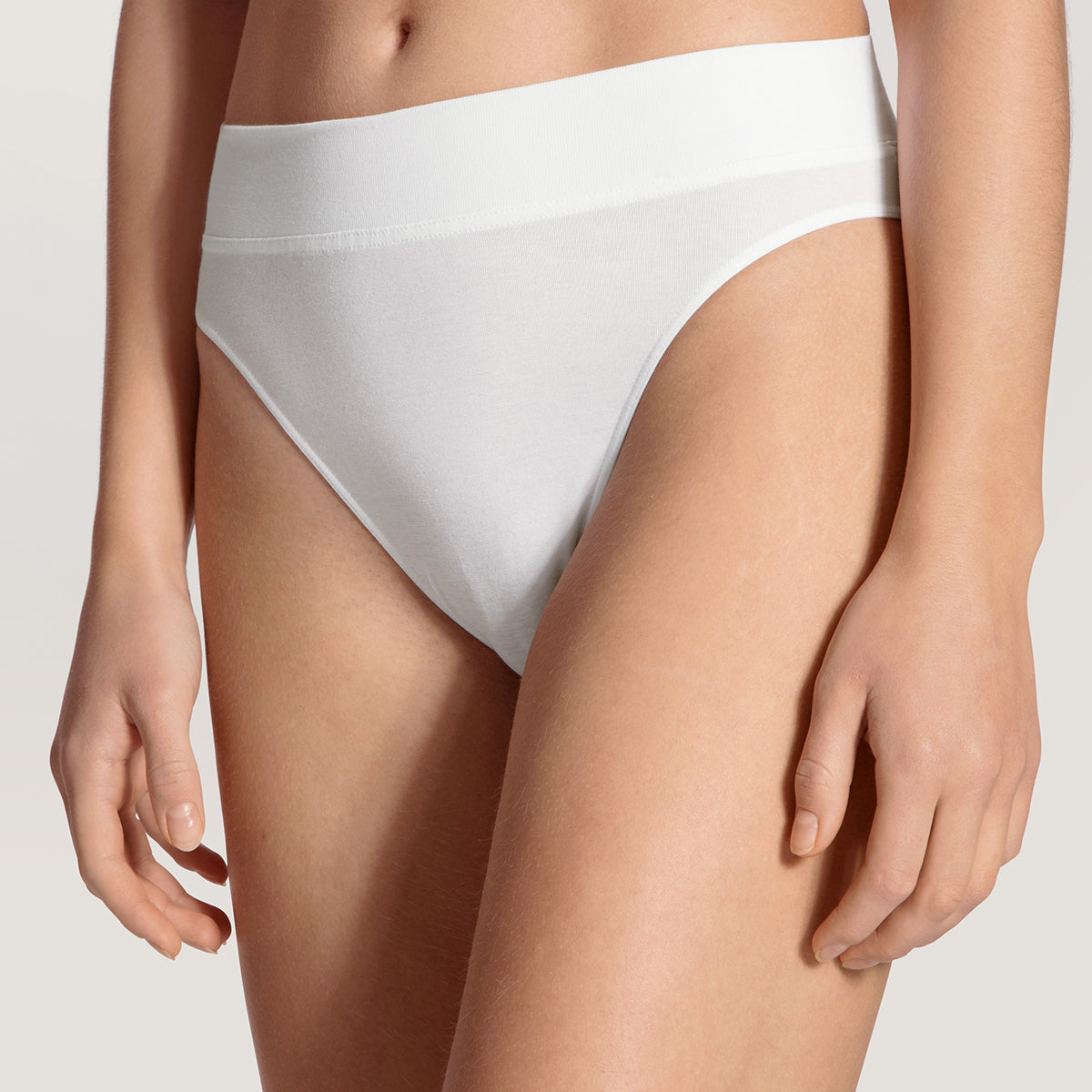 Calida Elastic tai trusse, hvid - 22030 - 001 - White
