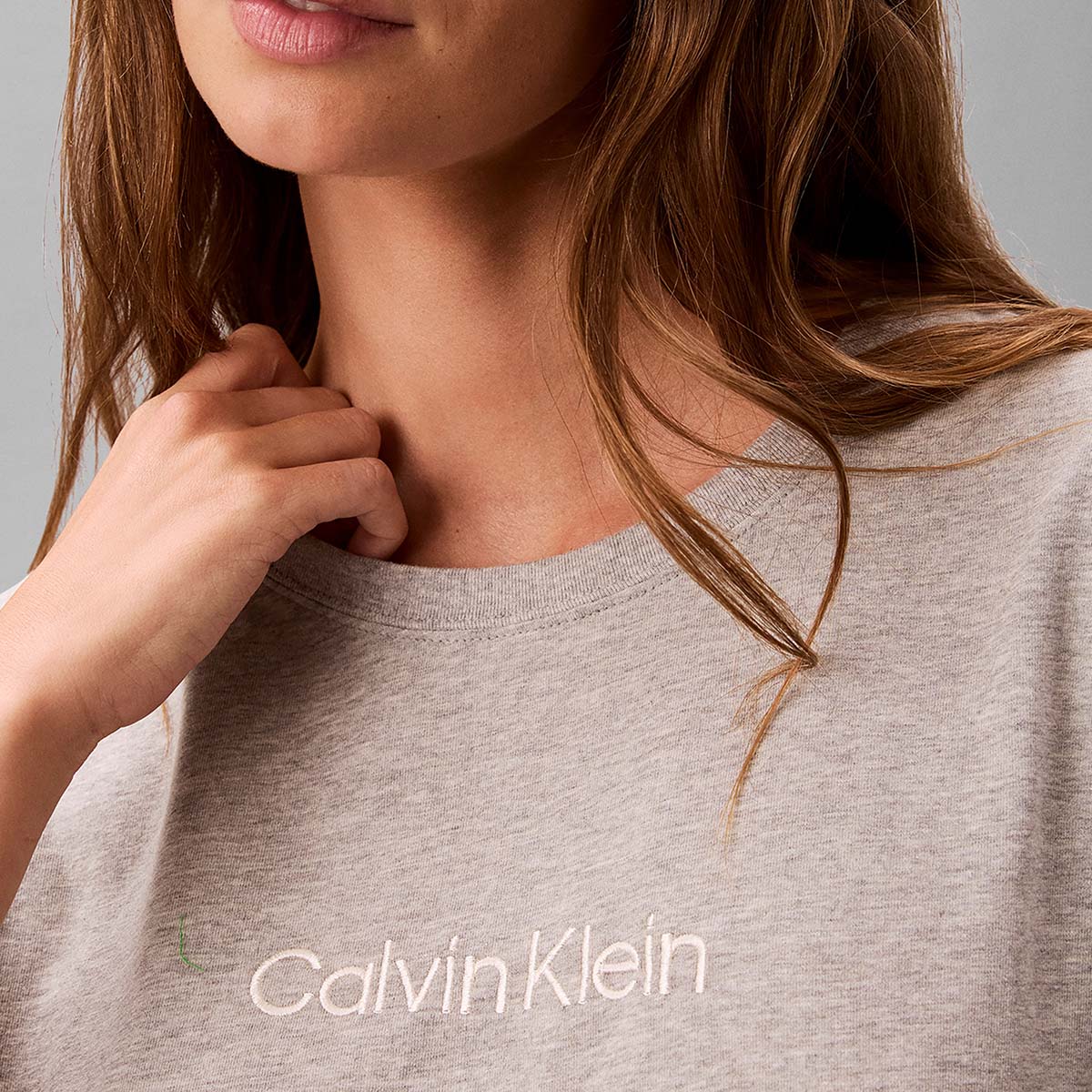 Calvin Klein t-shirt, grå - LV00QS7593 - P7A - Grey Heather