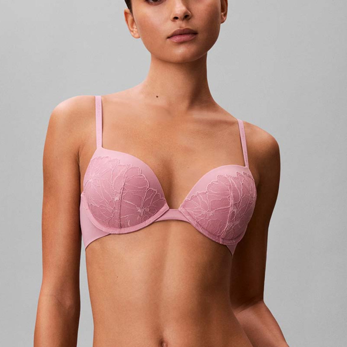 Calvin Klein Perfectly Fit Lace push-up BH, rosa - LV00QF8442 - 41I - Soft Mauve