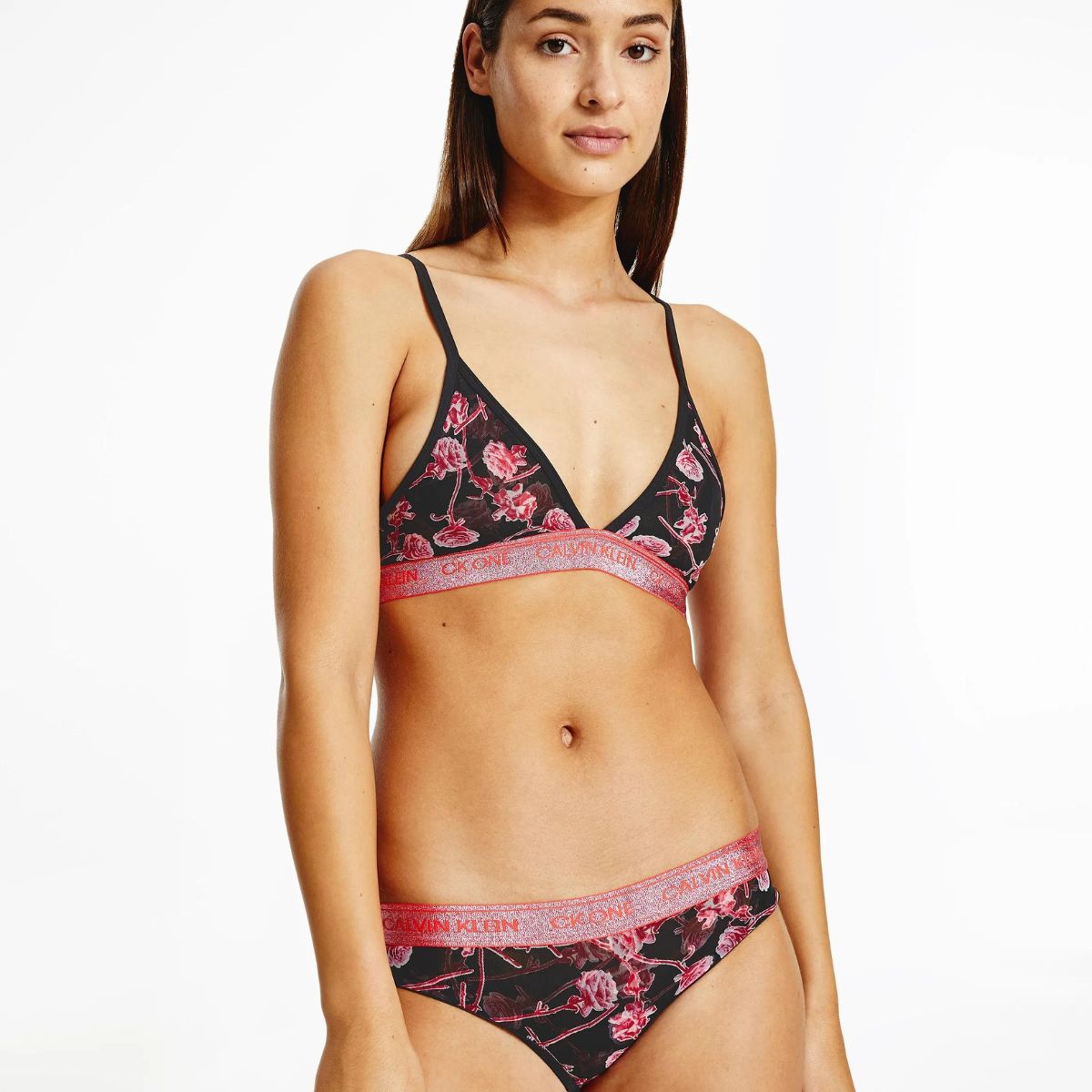 Calvin Klein Lingeri Unlined Triangle bralette BH, sort - F6690E - V35 - Black V-Day