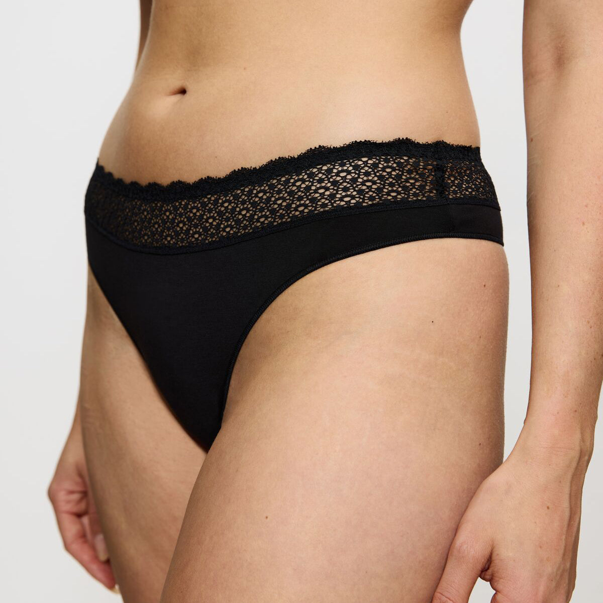 Triumph Feel Of Modal g-streng, sort - 10219764 - 0004 - Black