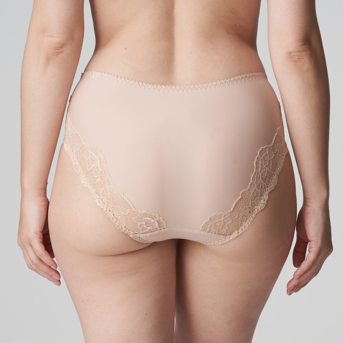 PrimaDonna Madison maxi trusse, beige - 0562126 - CAL - Caffe Latte