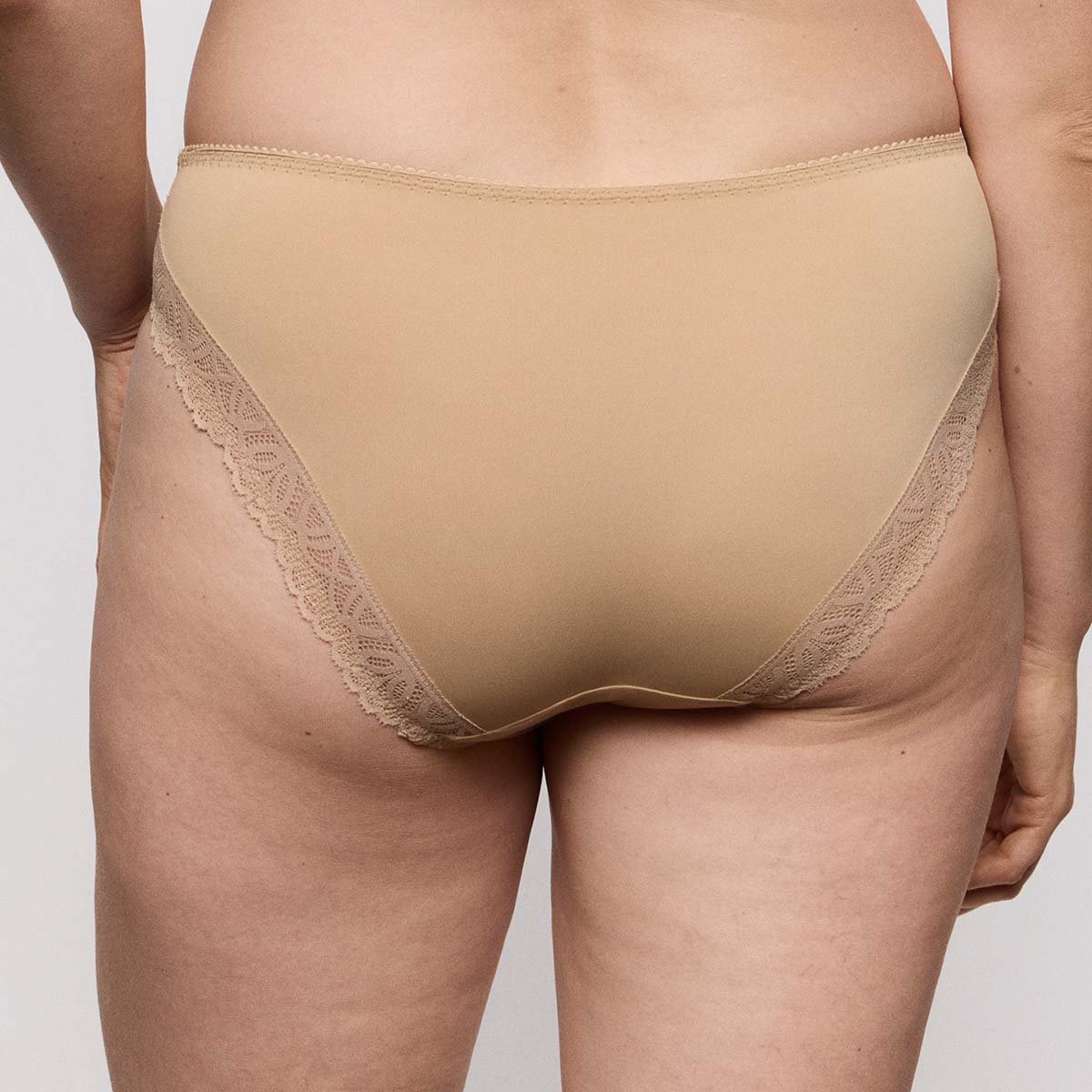 PrimaDonna Salerno tai trusse, beige - 0563530 - CGI - Candy Ginger