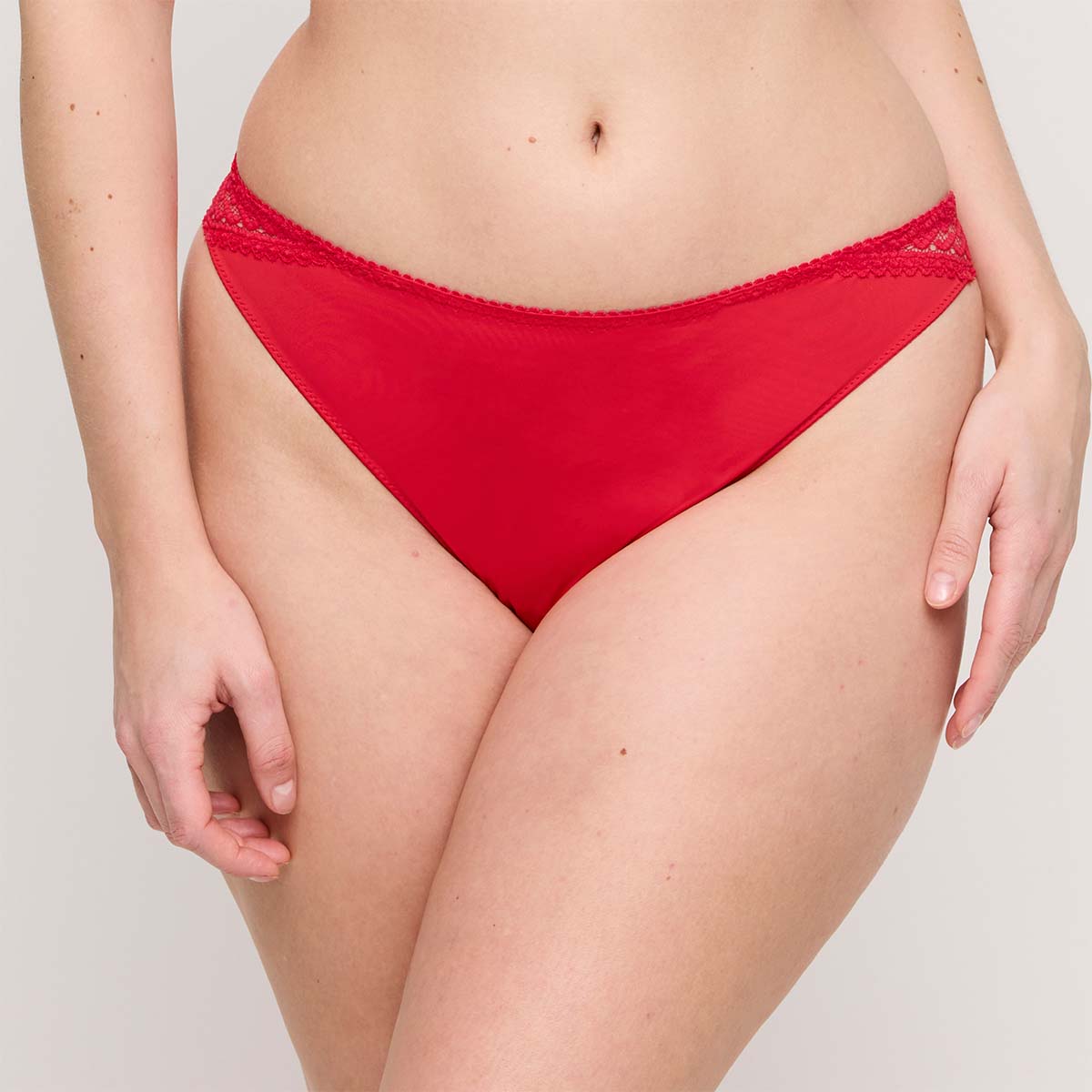 PrimaDonna Montara g-streng, rød - 0663380 - TRR - True Red