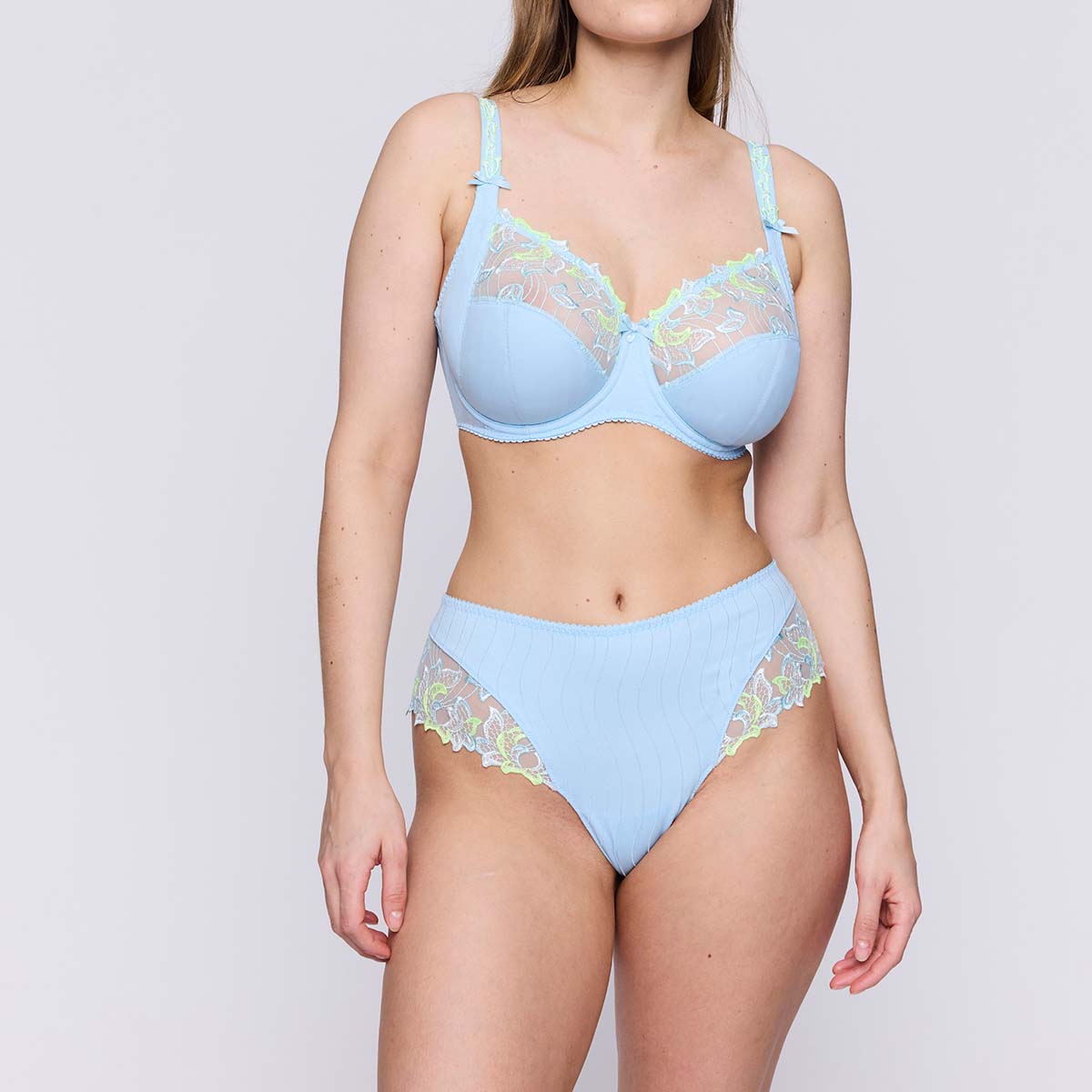 PrimaDonna Deauville tai trusse, lyseblå - 0561815 - MLY - Milky Blue