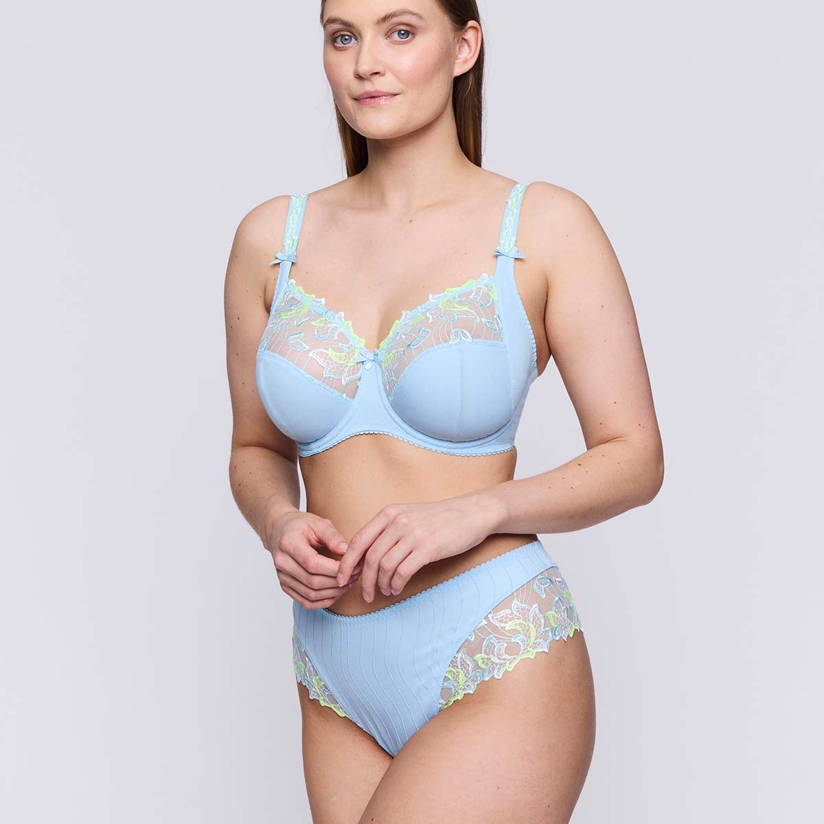PrimaDonna Deauville tai trusse, lyseblå - 0561815 - MLY - Milky Blue