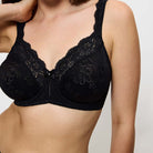 Triumph Stellina W BH med bøjle, sort - 10004741 - 0004 - Black