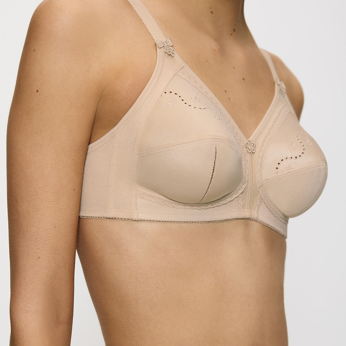 Triumph Doreen + Cotton 01 N BH uden bøjle, beige - 10004928 - 0026 - Skin