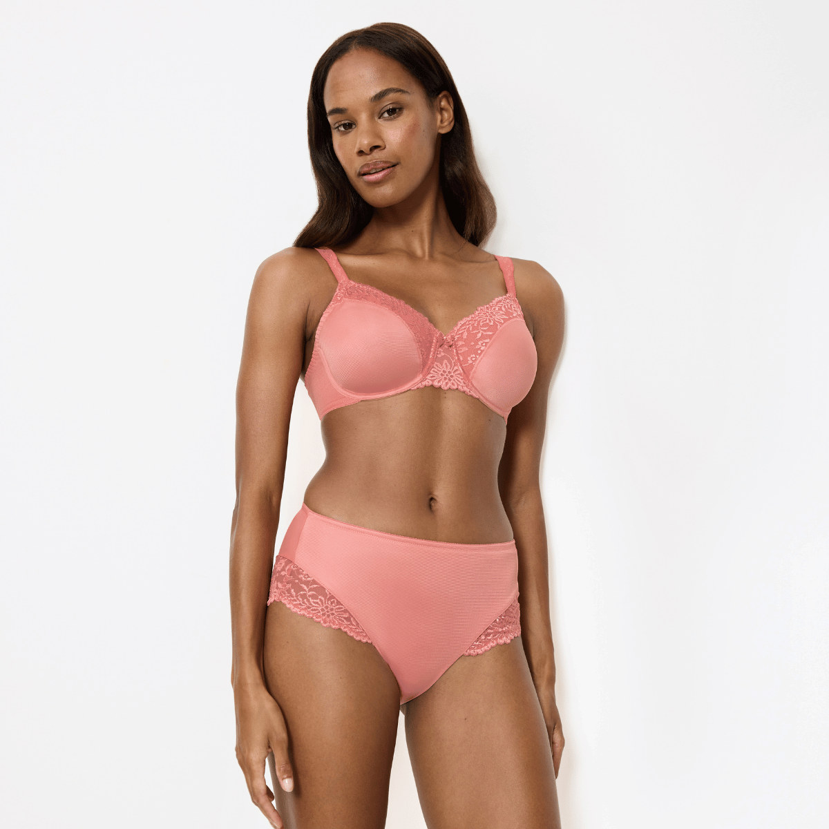 Triumph Ladyform Soft W BH med bøjle, koralrød - 10166306 - 3131 - Cameo