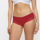Triumph Lovely Micro hipster trusse, rød - 10182555 - 00IX - Rouge