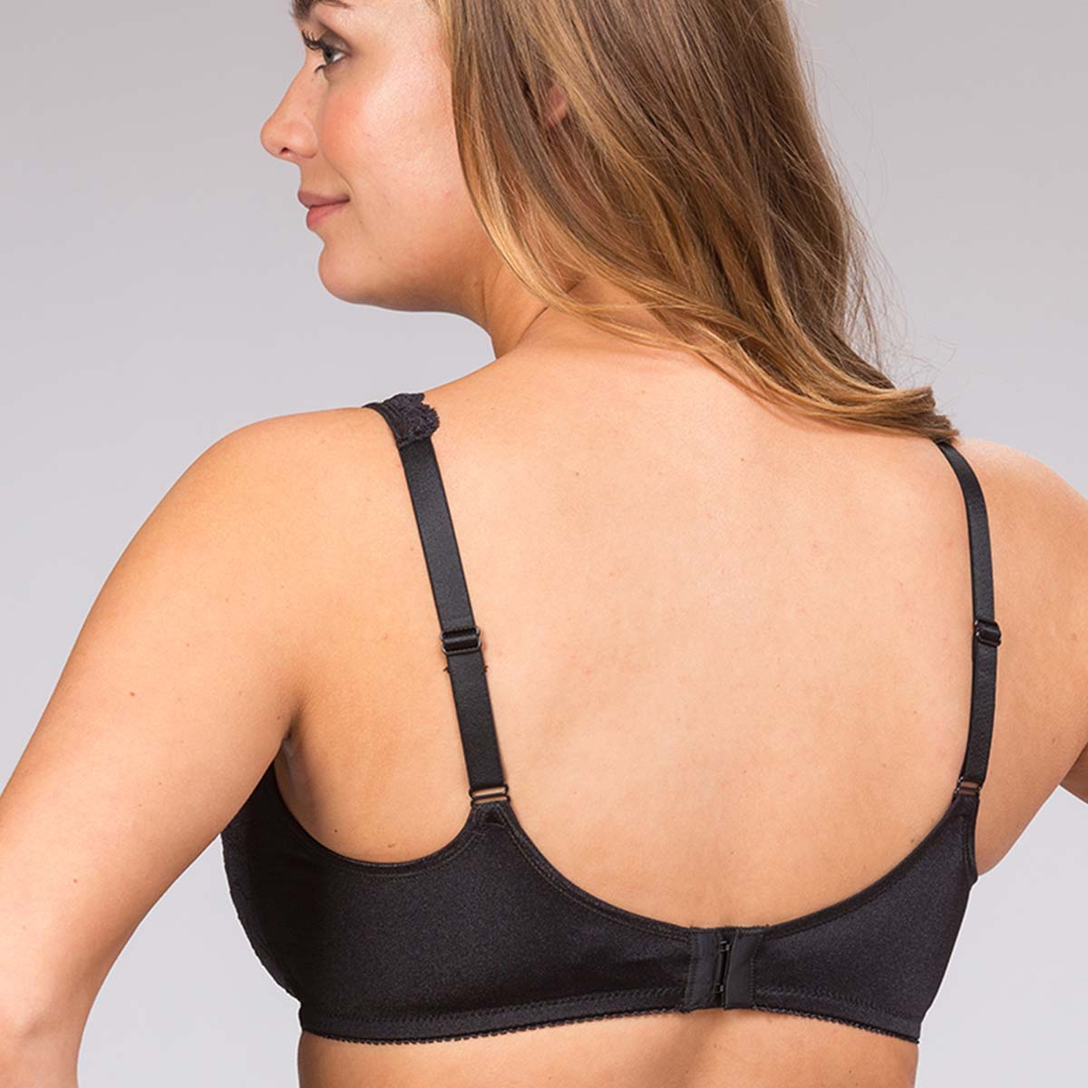 Trofé Livia BH uden bøjle, sort - 10186 - 1200 - Black