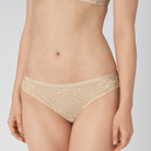 Triumph Amourette Charm brazilian trusse, creme - 10205567 - 6720 - Creamy Dream