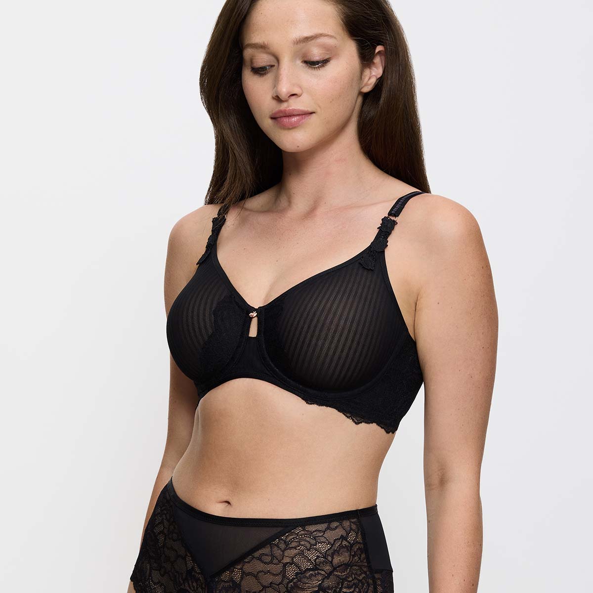 Triumph Peony Florale W01 BH med bøjle, sort - 10207994 - 0004 - Black
