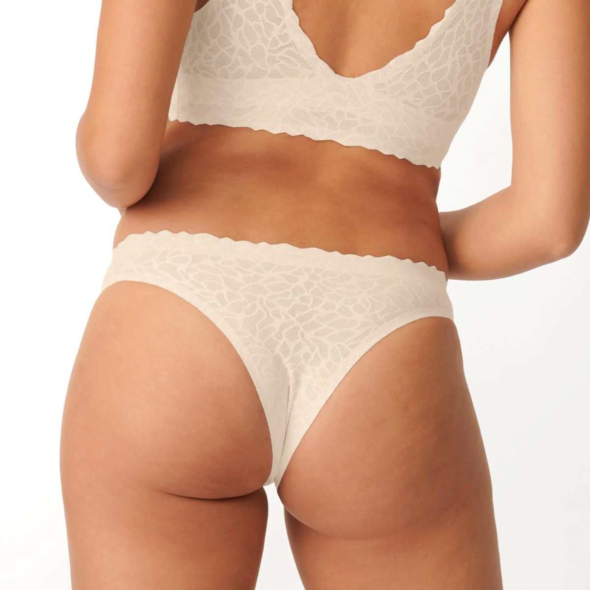 Sloggi Zero Feel Lace 2.0 brazilian trusse, natural - 10211268 - 6308 - Angora