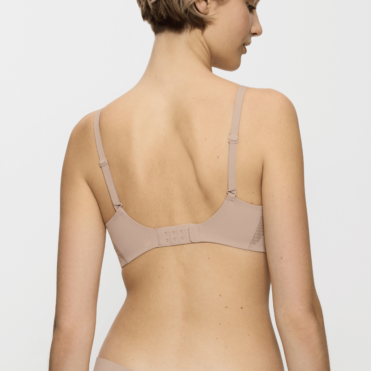 Triumph Flex Smart P BH uden bøjle, nude - 10213788 - 7747 - Soft Praline