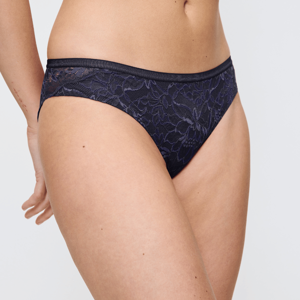 Triumph Amourette Charm brazilian trusse, blå - 10214456 - 00JO - Ink Gray