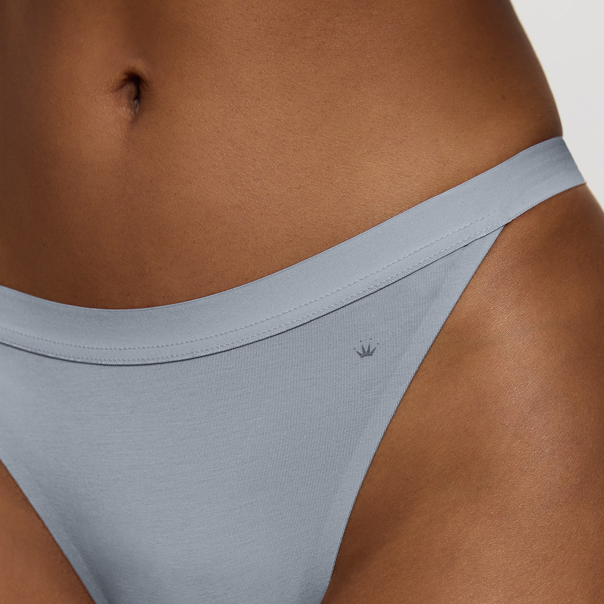 Triumph Smart Natural Brazilian g-streng, lyseblå - 10214484 - 00MQ - Eggshell Blue