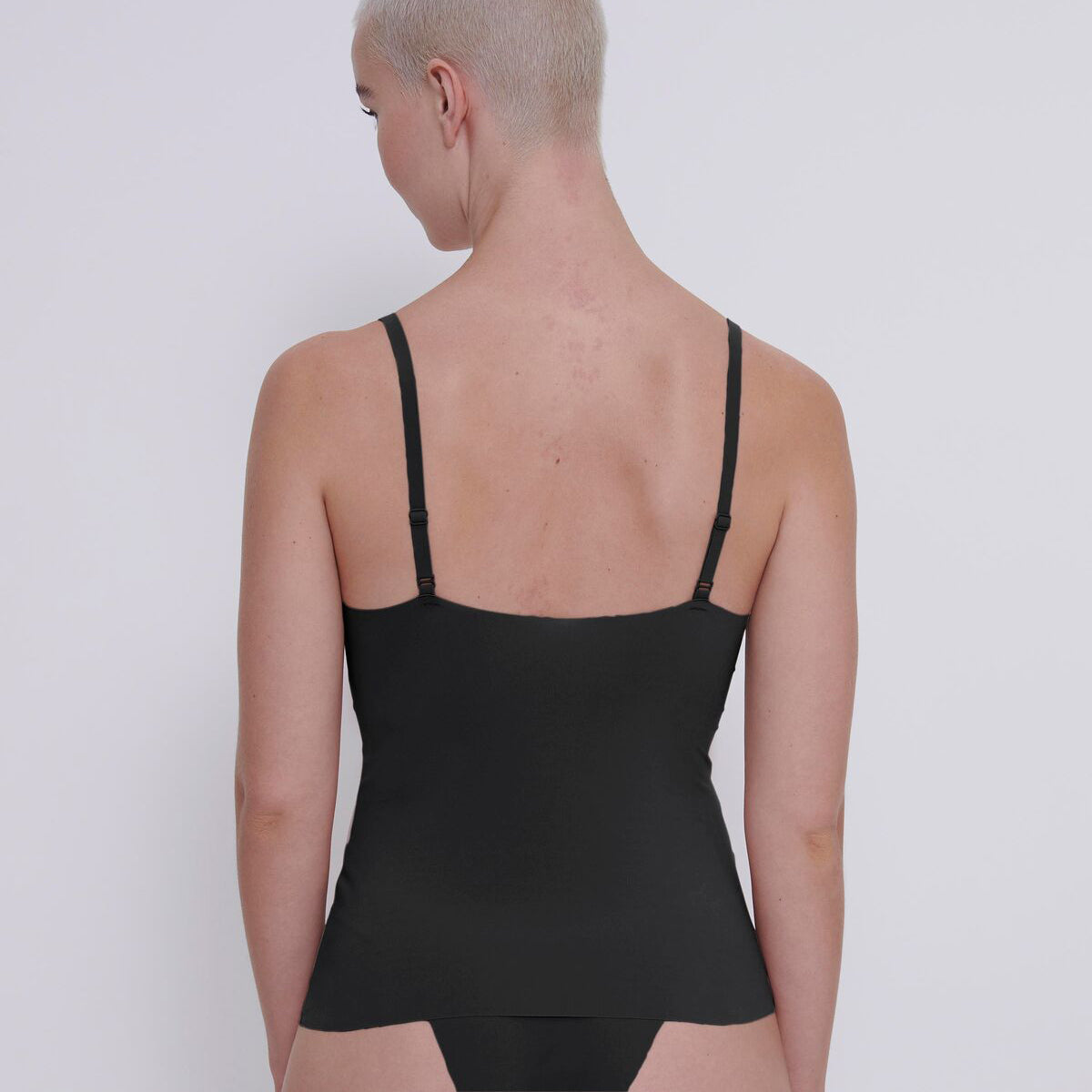 Sloggi Zero Feel 2.0 spaghetti top, sort - 10217755 - 0004 - Black