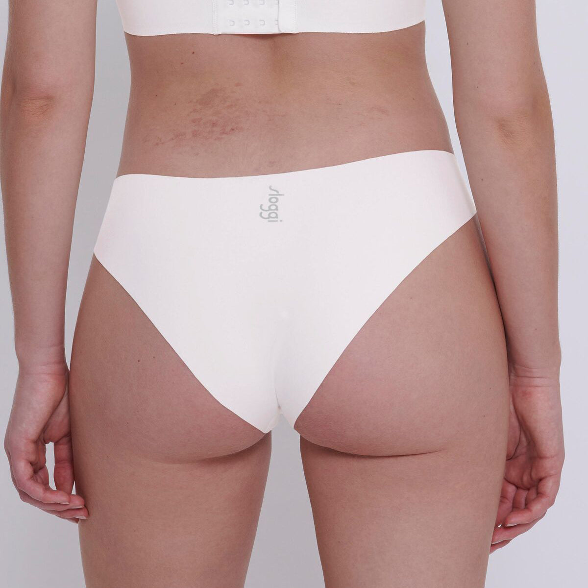 Sloggi Zero Feel 2.0 tai trusse, natural - 10217838 - 00GZ - Silk White