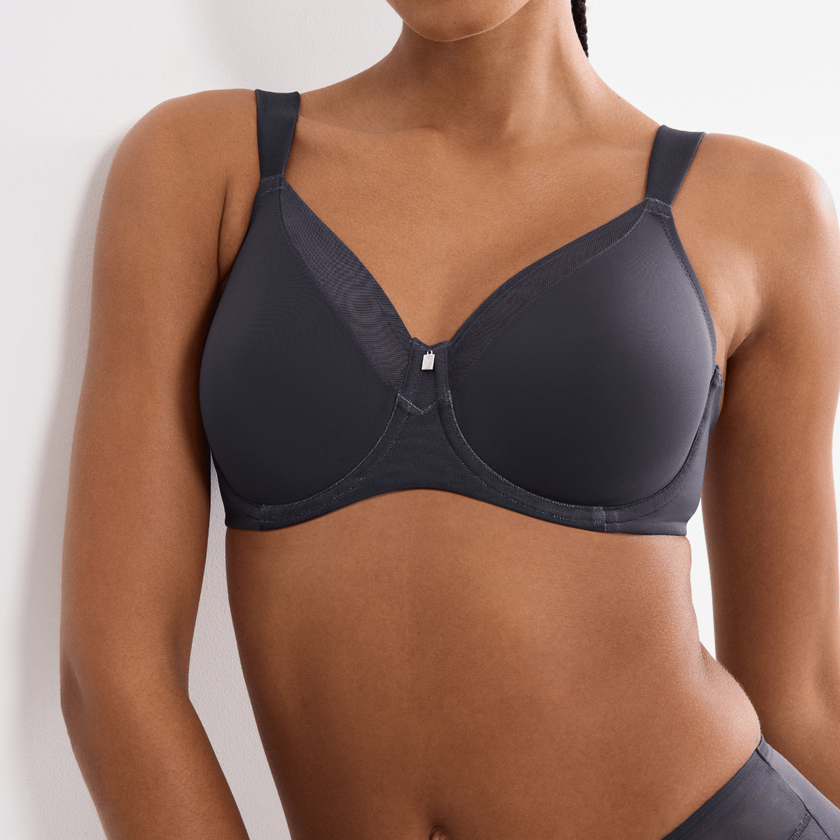 Triumph True Shape Sensation W01 BH med bøjle, grå - 10218201 - 00JO - Ink Gray