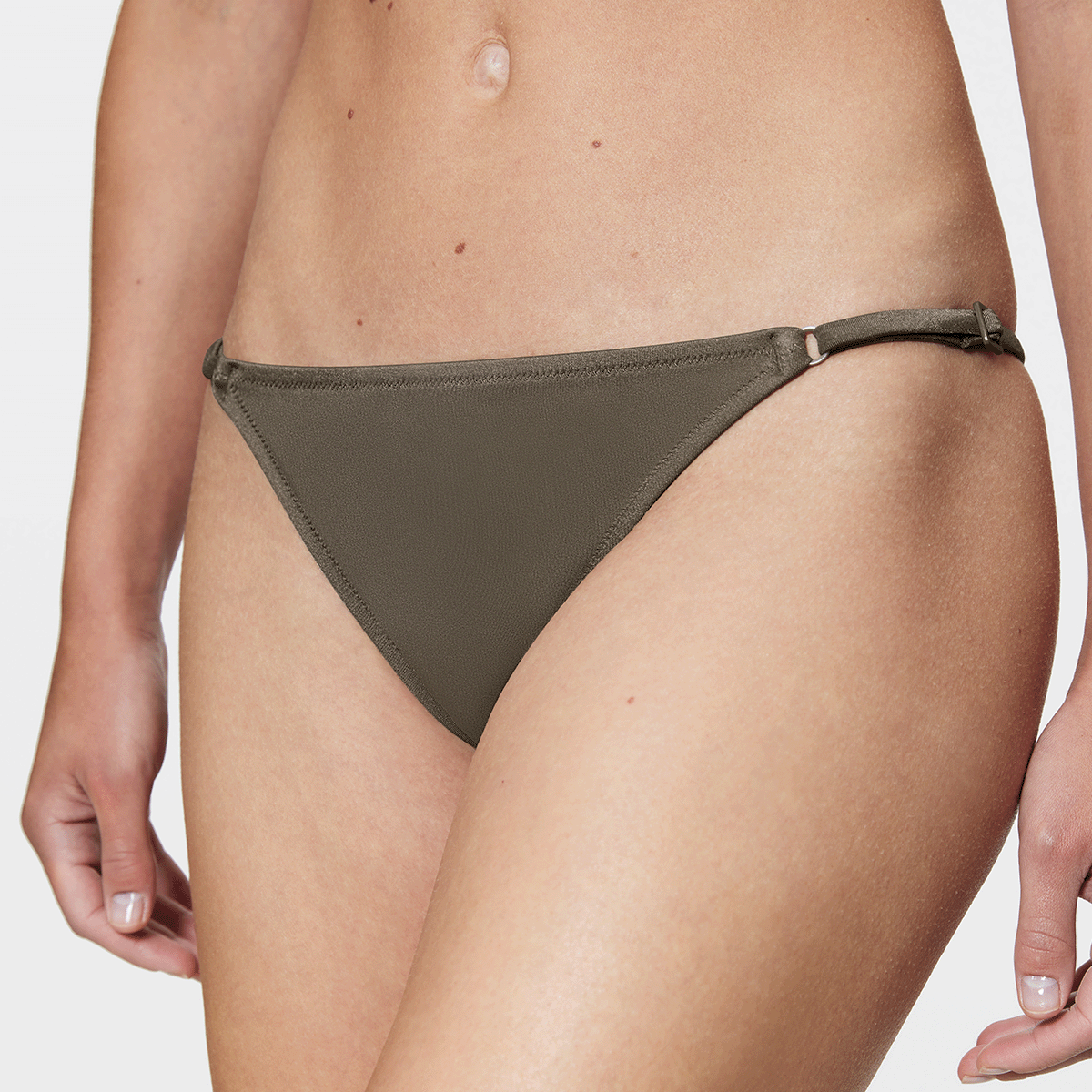 Triumph Midnight Rio tanga bikinitrusse, grøn - 10222211 - 3462 - Havanna