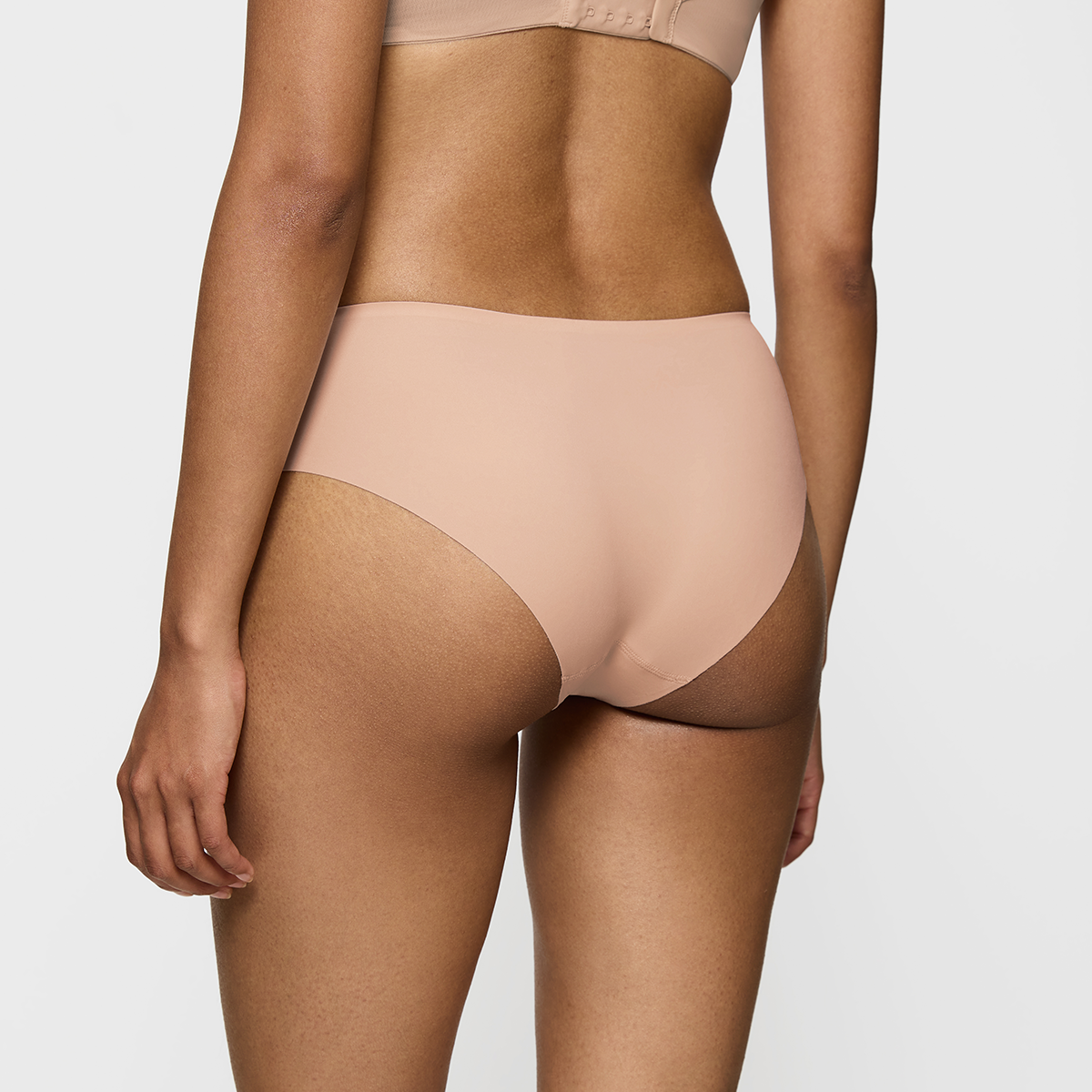Triumph Smart Invisible hipster trusse, beige - 10222281 - 00EP - Neutral Beige