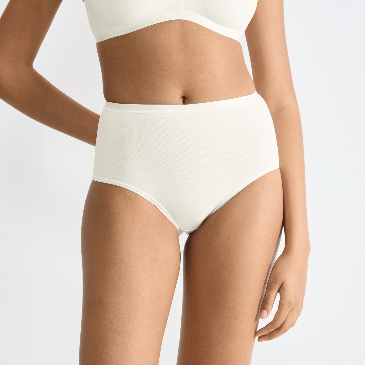 Sloggi Go Daily maxi trusse, hvid - 10222335 - 00GZ - Silk White