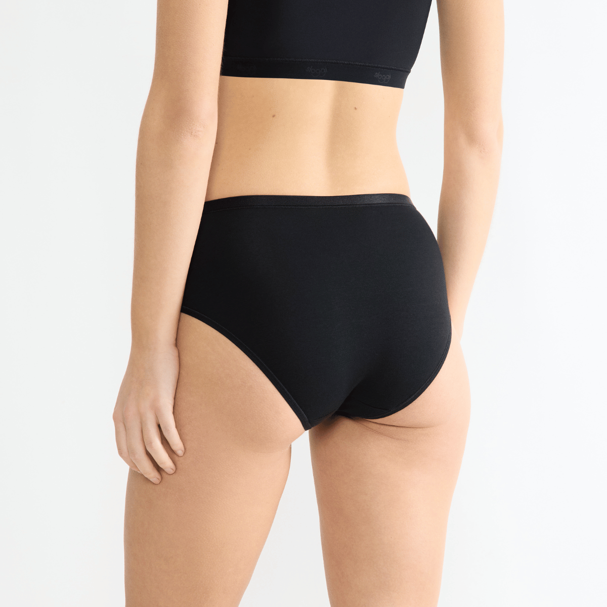 Sloggi Go Daily midi trusse, sort - 10222345 - 0004 - Black