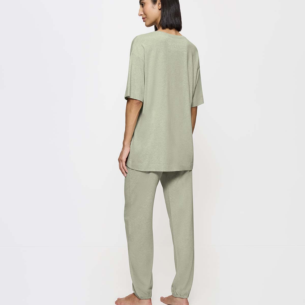 Triumph Endless Comfort pyjamas, grøn - 10222620 - M009 - Green Light Combination