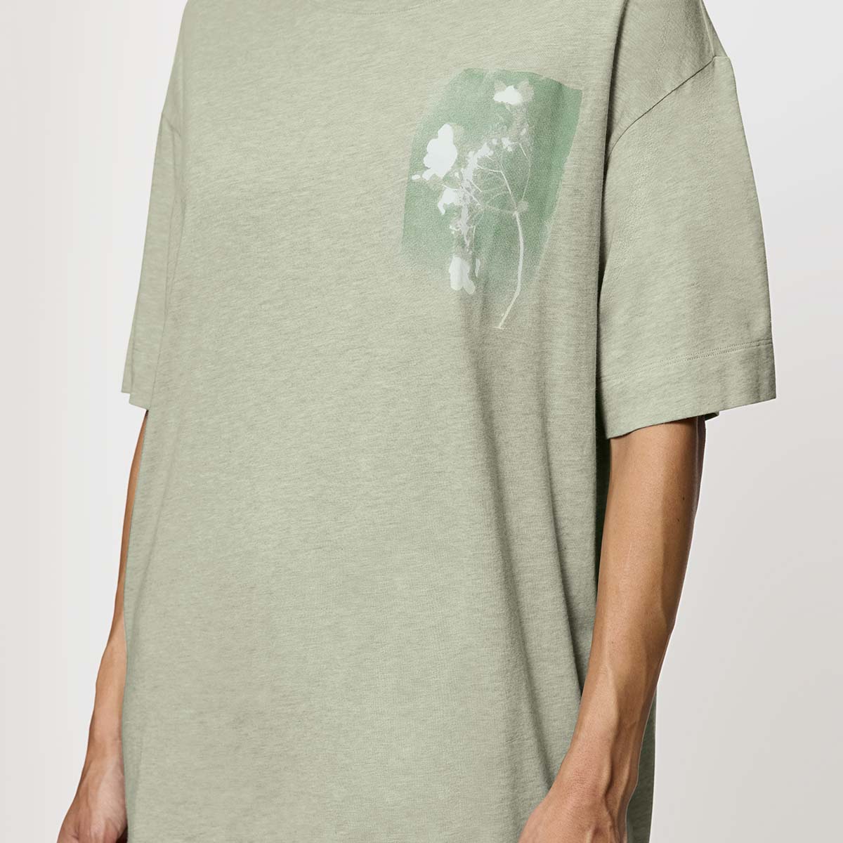 Triumph Endless Comfort pyjamas, grøn - 10222620 - M009 - Green Light Combination
