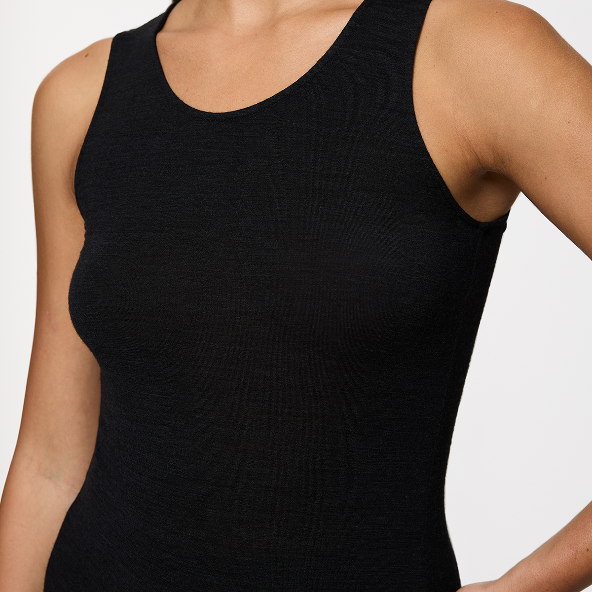 Triumph Beauty Layers top, sort - 10223181 - 0004 - Black