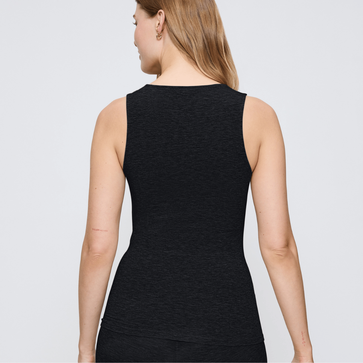 Triumph Beauty Layers uldundertrøje, sort - 10225621 - 0004 - Black